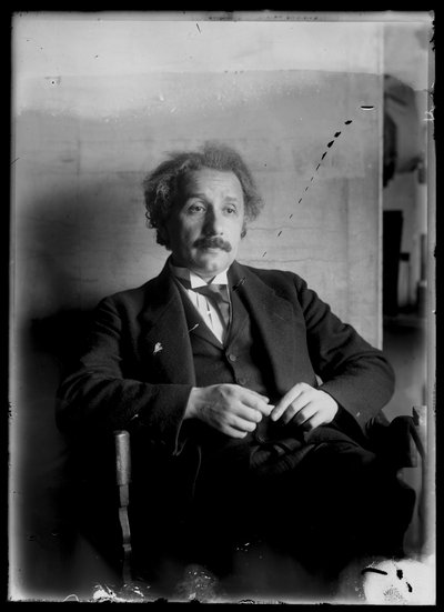 Albert Einstein (1879-1955) da Ferdinand Schmutzer