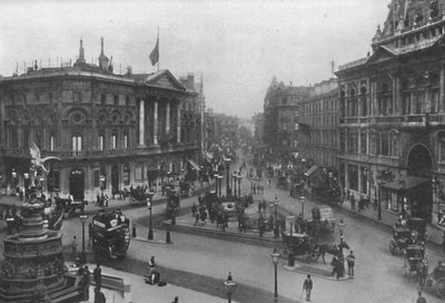 Piccadilly Circus, 1909 da Frith and Co