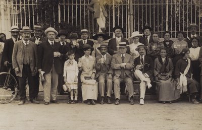 Grande gruppo familiare francese da French Photographer