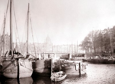 Barche sul canale, Rotterdam, 1898 da James Batkin