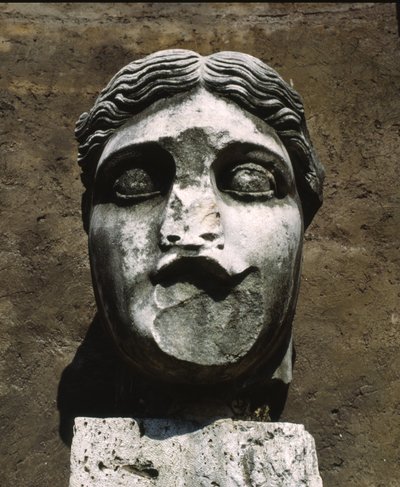 Testa di una statua, Ostia Antica, Italia da Roman