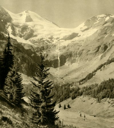 Cascata a Käfertal in Ferleiten, Austria, c1935 da Unbekannt