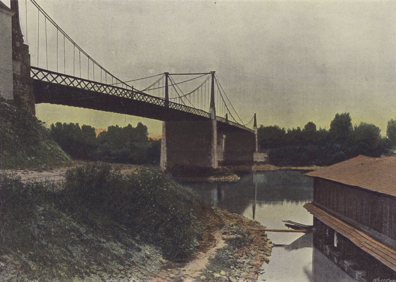 Chalonnes-sur-Loire (foto a colori) da (after) French Photographer