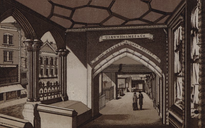 Interno di Eastgate Row da English School