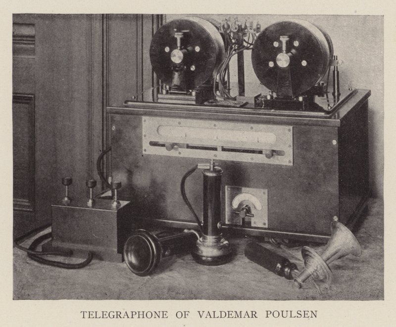 Telegrafo di Valdemar Poulsen (foto b/n) da American Photographer