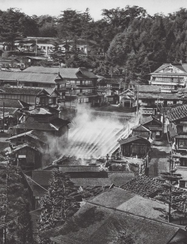 Giappone: Kusatsu, sorgenti sulfuree da Axel von Graefe