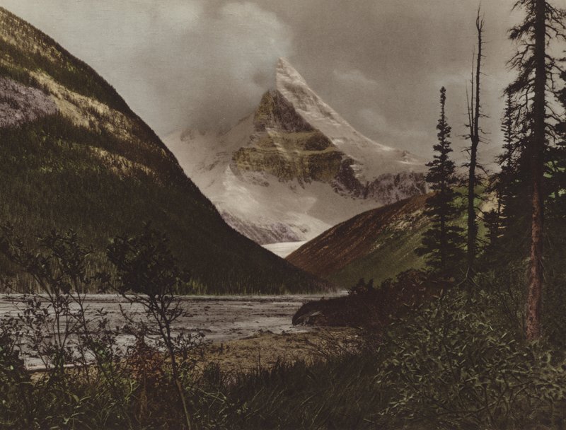 Monte Columbia da Byron Hill Harmon