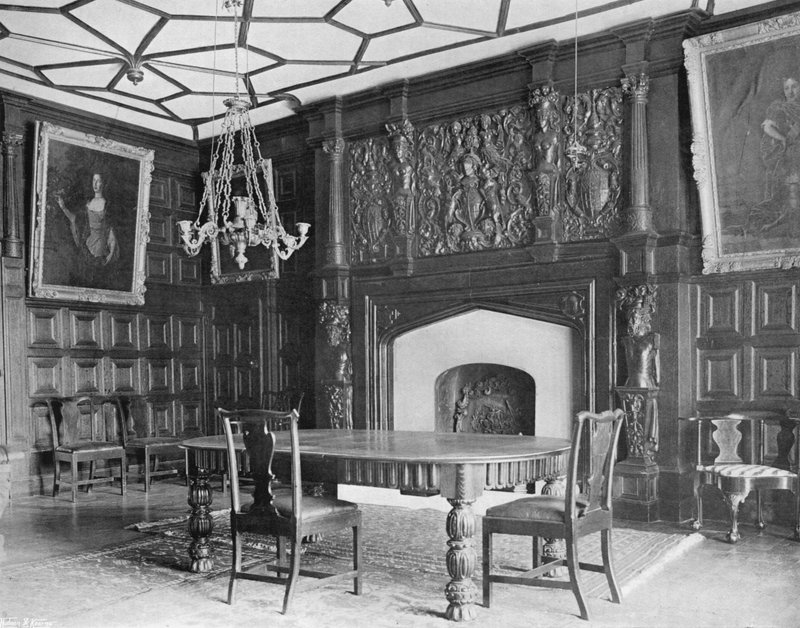 Sala da Pranzo, Data 1564 da Charles Latham