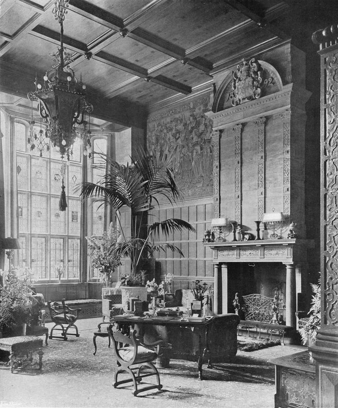 La sala da Charles Latham