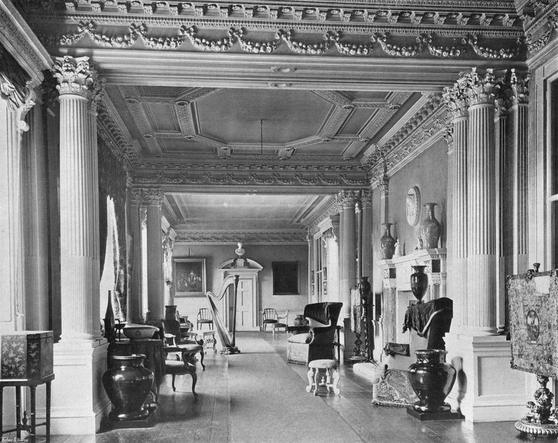 La Galleria Lunga da Charles Latham