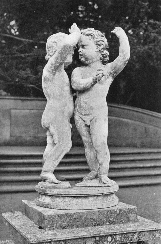 La lite (Figure in piombo) da Charles Latham