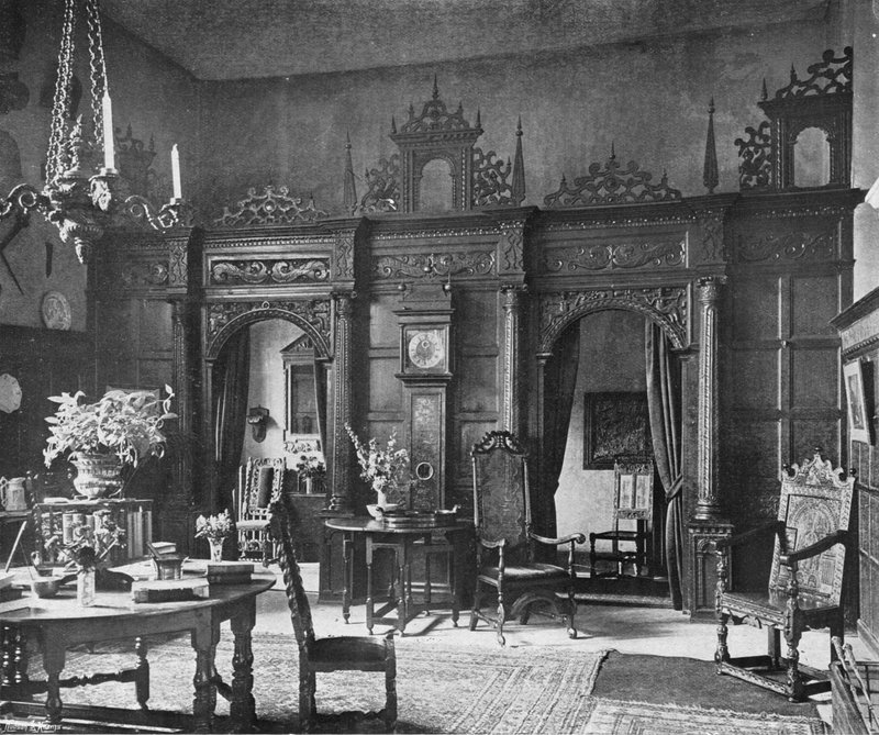 Lo schermo nella sala da Charles Latham