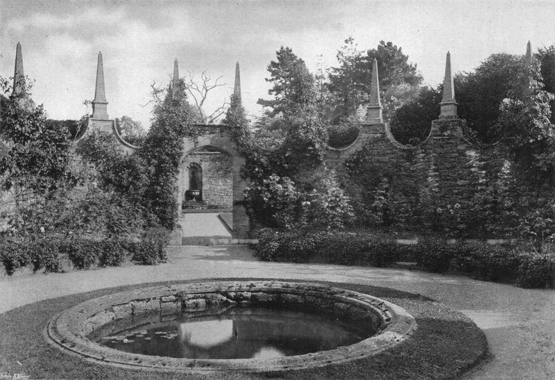 Al Cortile delle Rose da Charles Latham