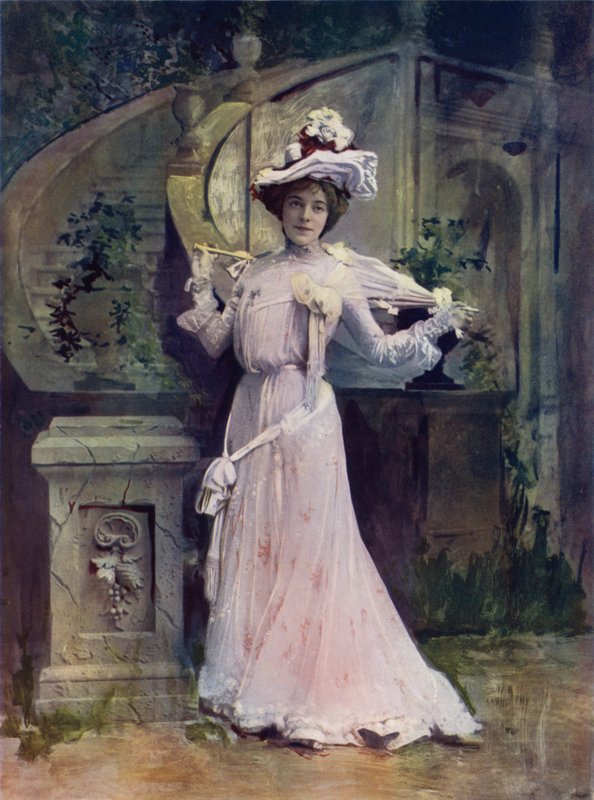 Miss Ada Reeve in Florodora da English Photographer