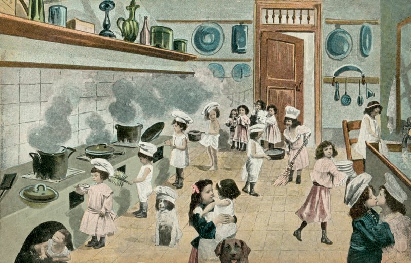 Ragazze che cucinano in cucina da English Photographer