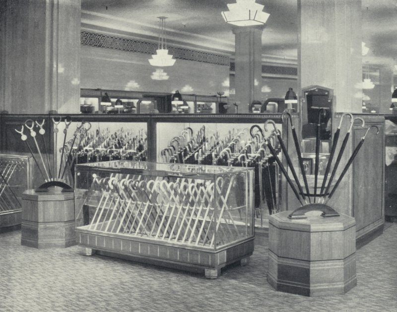 Harrods, Banco degli Ombrelli da English Photographer