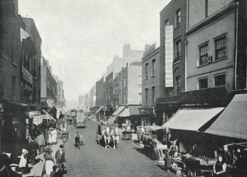 Hoxton, Pitfield Street (foto in b/n) da English Photographer