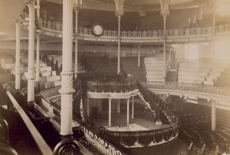 Interno del Tabernacolo di Spurgeon da English Photographer