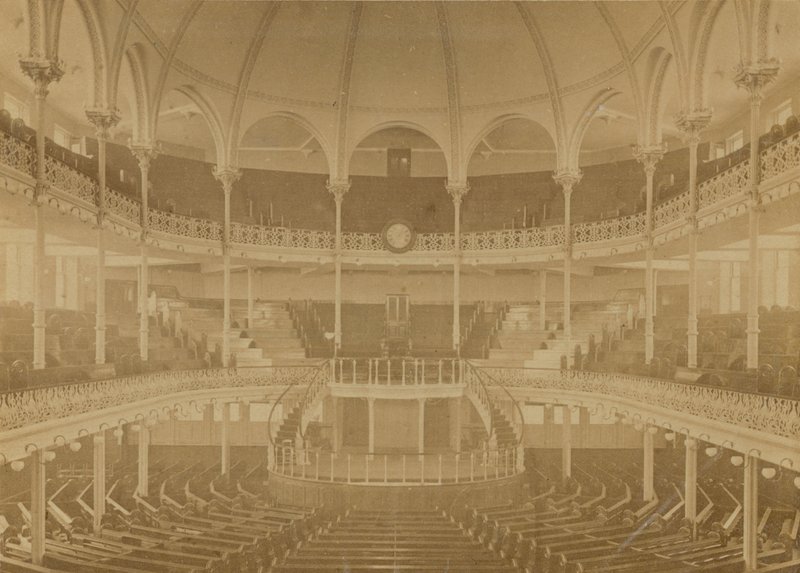 Interno del Tabernacolo di Spurgeon da English Photographer