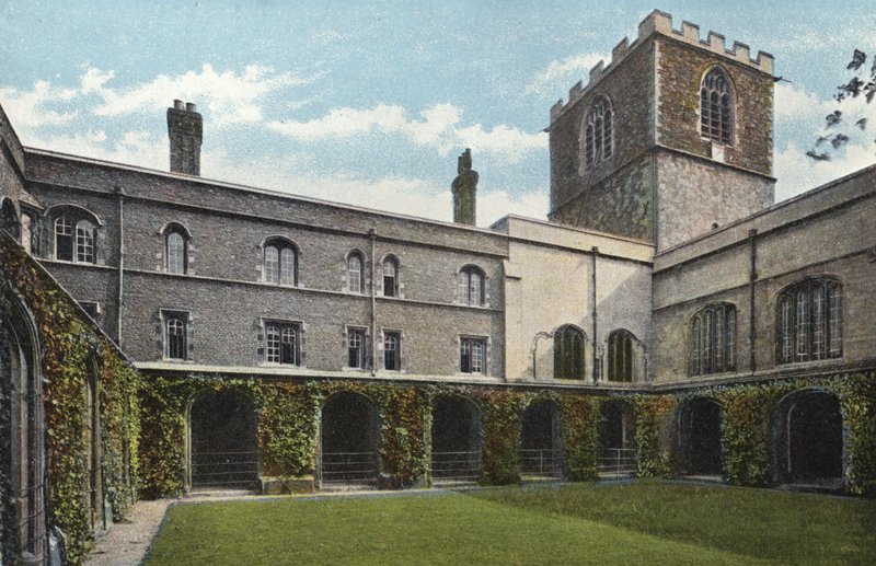 Jesus College, Chiostri e Cappella da English Photographer