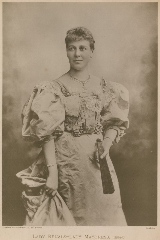 Lady Renals - Lady Mayoress, 1894-95 da English Photographer
