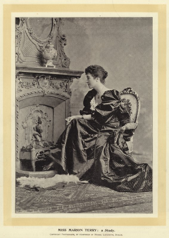 Miss Marion Terry: uno Studio da English Photographer
