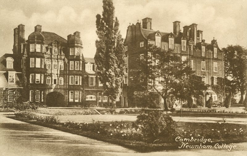 Newnham College, Cambridge da English Photographer