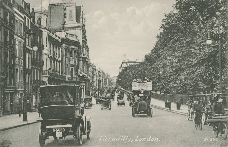 Piccadilly, Londra da English Photographer