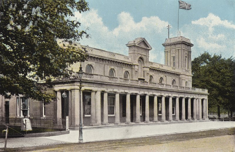 Royal Pump Rooms, Leamington da English Photographer