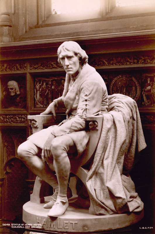 Statua di Henry Irving da English Photographer