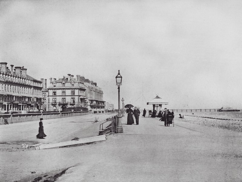 Worthing: Heene Terrace da English Photographer