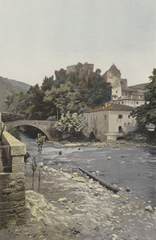 Axat, Chiesa e resti dell