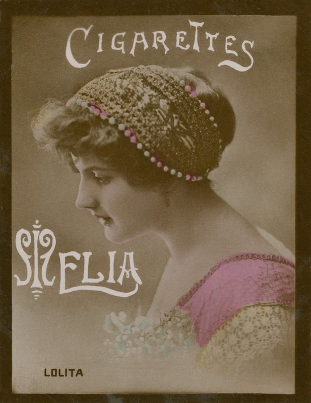 Lolita, ragazza con cappellino da French Photographer