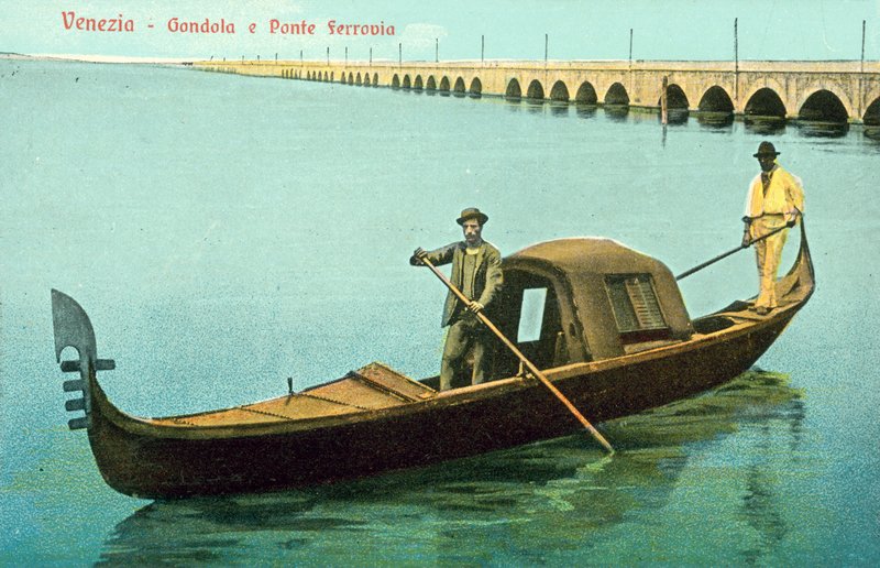 Venezia, gondola, Ponte Ferrovia da Italian Photographer