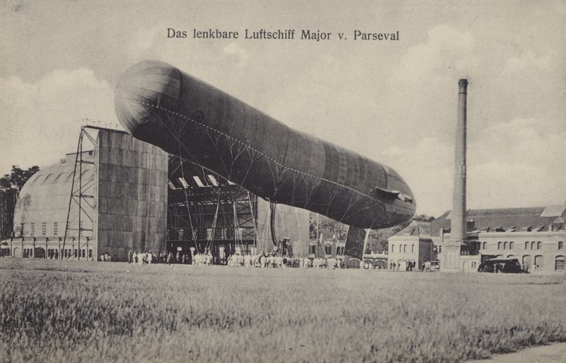Dirigibile di August von Parseval da Photographer German