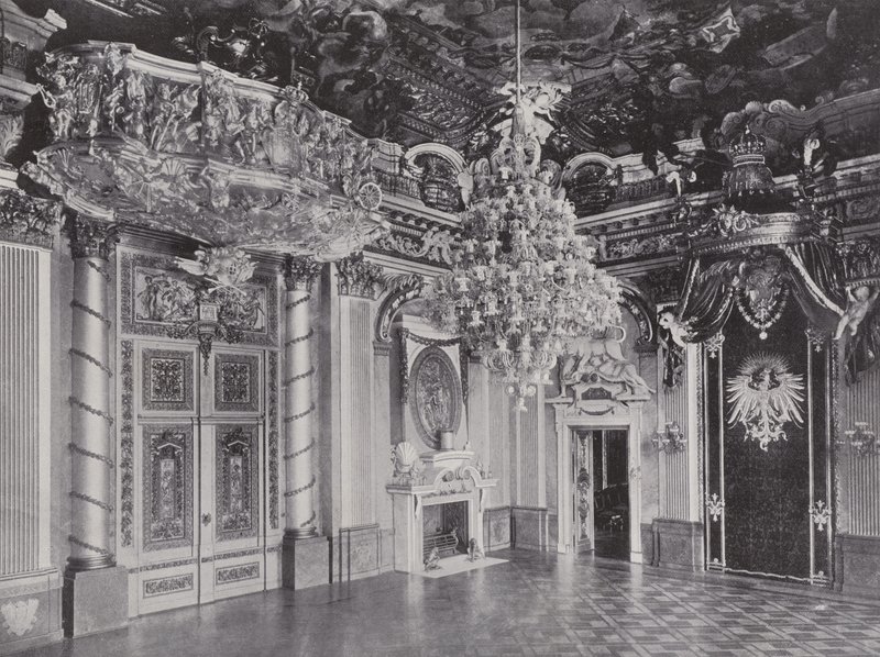 Castello reale, Sala del trono da Photographer German