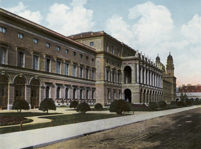 Monaco: Residenza reale, sala delle feste da Photographer German